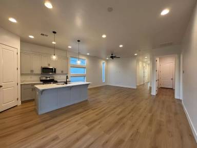 Main picture of 2818 E Church Oak Dr
