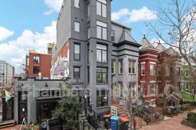 Main picture of 4 R St NW