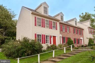 Main picture of 4 Weiser Ct