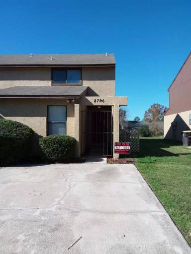 Main picture of 8796 Whispering Pines Dr