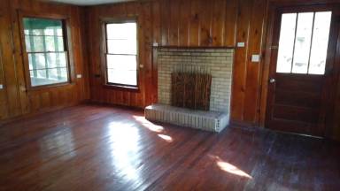 Main picture of 8194 Highway 112