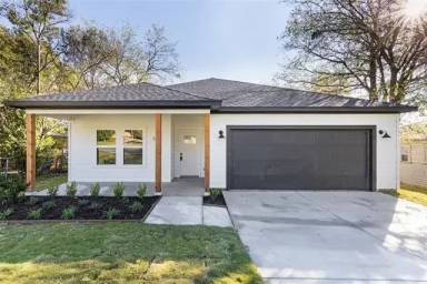 Main picture of 5817 Manhattan Dr