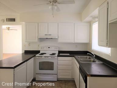 Main picture of 933 W Impala Cir