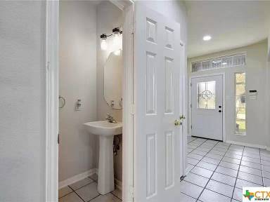 Main picture of 547 Raven Rdg