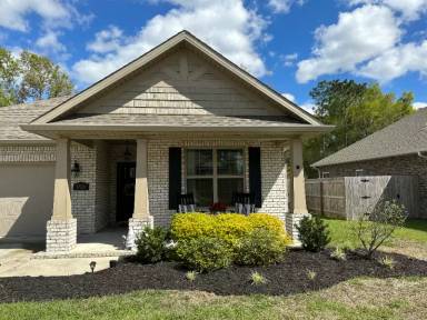 Main picture of 4518 Jude Way