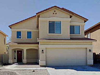 Main picture of 769 W Oak Tree Ln