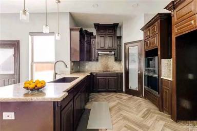 Main picture of 5504 San Roman Dr
