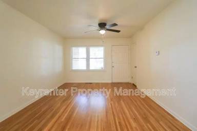 Main picture of 622 E Xyler St