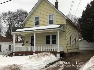 Main picture of 351 W Park St