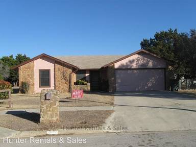 Main picture of 4503 Tanglewood Cir