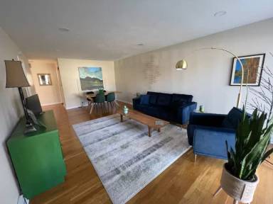 Main picture of 601 E Mumford Dr