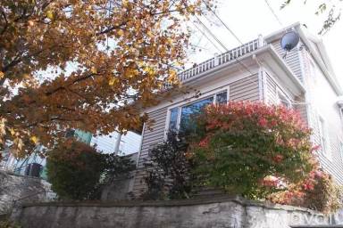 Main picture of 223 Prospect St