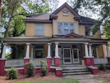 Main picture of 608 5th Ave