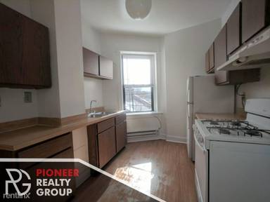 Main picture of 428-438 W Belden Ave