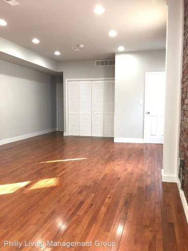 Main picture of 5310 Pine St