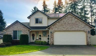 Main picture of 9117 Vancouver Dr NE