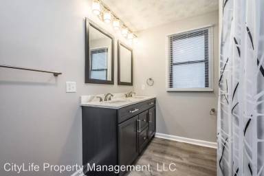 Main picture of 406 Ruxton St