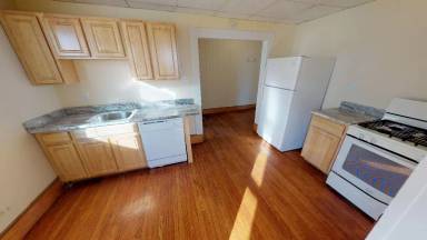 Main picture of 50 Winter St