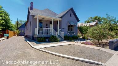 Main picture of 518 Edith Blvd SE
