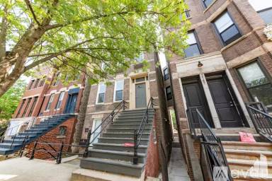 Main picture of 2145 W Webster Ave & 2144 W Shakespeare Ave