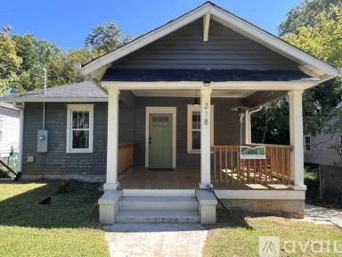 Main picture of 218 Laurel Ave SW