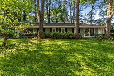 Main picture of 29 Knoxbury Ter