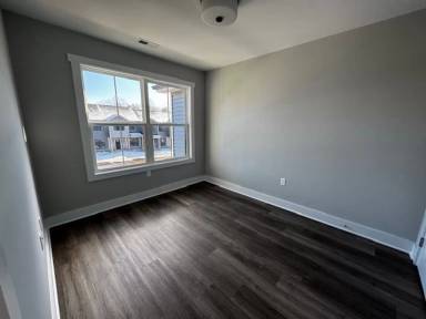 Main picture of 11 Villa Ct