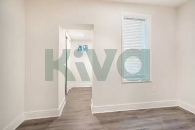 Main picture of 3328 Argyle St