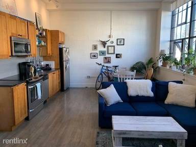 Main picture of Off Centre Lofts