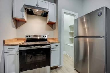 Main picture of 1117 N 34th St