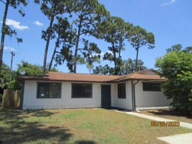 Main picture of 2911 India Palm Dr