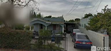 Main picture of 11117 Eastwood Ave