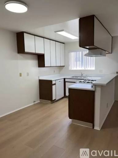 Main picture of 5908 Cedros Ave