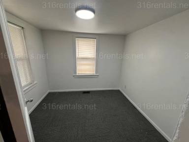 Main picture of 621 S Richmond Ave