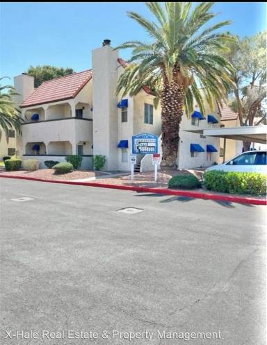 Main picture of 5048 Spencer St