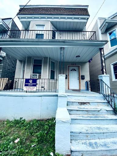 Main picture of 88-176 Wilkinson Ave