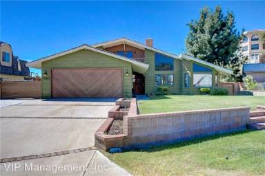 Main picture of 17885 Starboard Ln