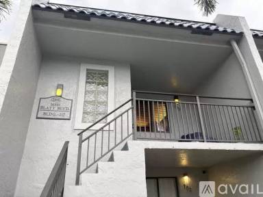 Main picture of 16581 Blatt Blvd
