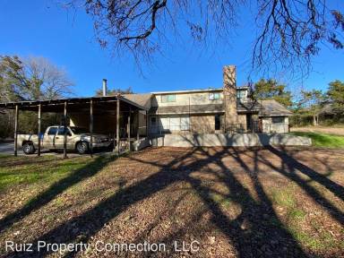 Main picture of 1814 W Pleasant Run Rd
