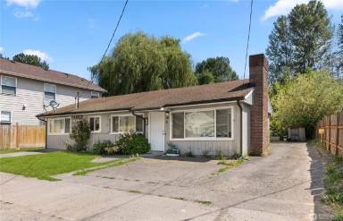 Main picture of 758 Woodford Ave N