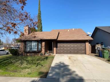 Main picture of 705 Ivanhoe Ln