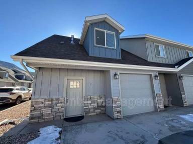 Main picture of 1509 Topaz Dr