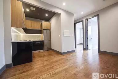 Main picture of 79 Stanhope St