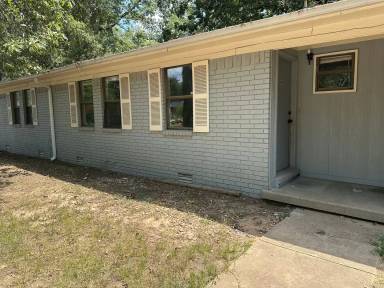 Main picture of 406 Joplin Pl