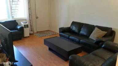 Main picture of 879 Bing Dr