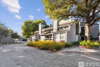 Main picture of Trinity Meadows Condominiums