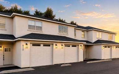 Main picture of 3119 W 7th Ave