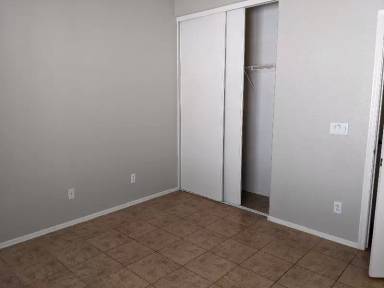 Main picture of 735 E Tortoise Trl
