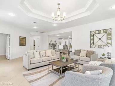 Main picture of 6343 Mark Ln
