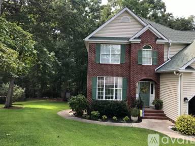 Main picture of 327 Ridgecreek Dr